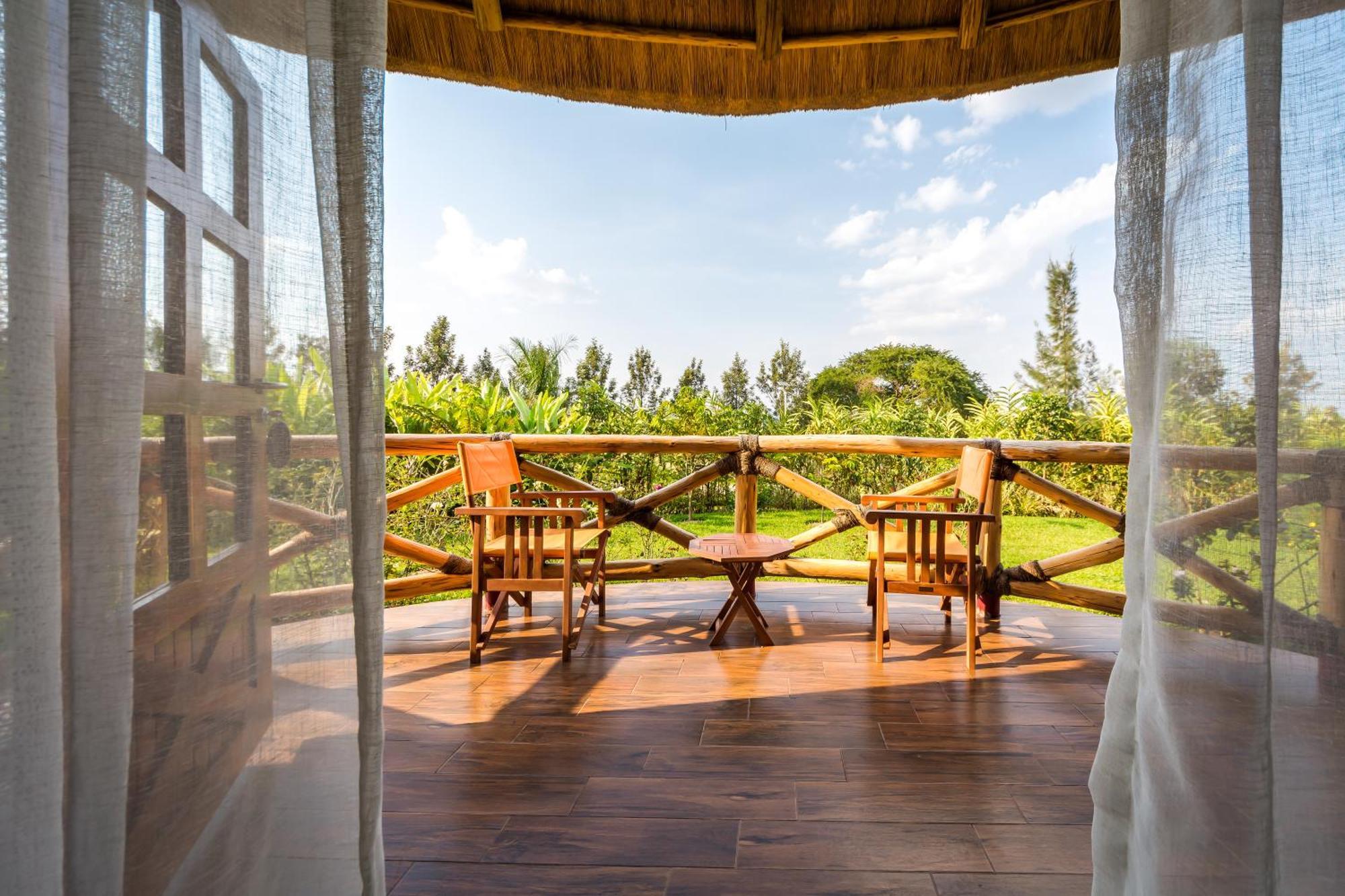 Emburara Farm Lodge Mbarara Bagian luar foto