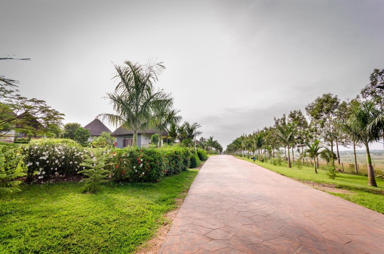 Emburara Farm Lodge Mbarara Bagian luar foto